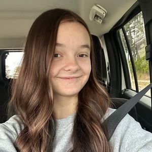 Meet your Posher, Ariel